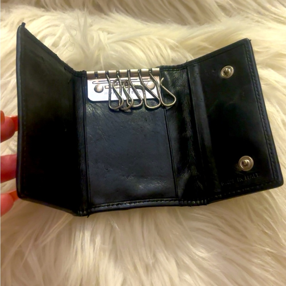 Authentic Prada Keyholder. - Picture 4 of 11
